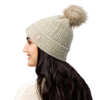 Columbia BUILT pom-pom beanie (WOMENS)